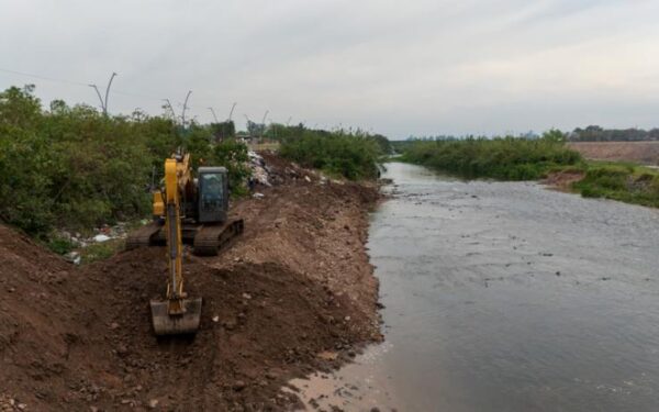 Jaldo impulsa obras hídricas en Tucumán y alerta a Tafí Viejo ante las lluvias