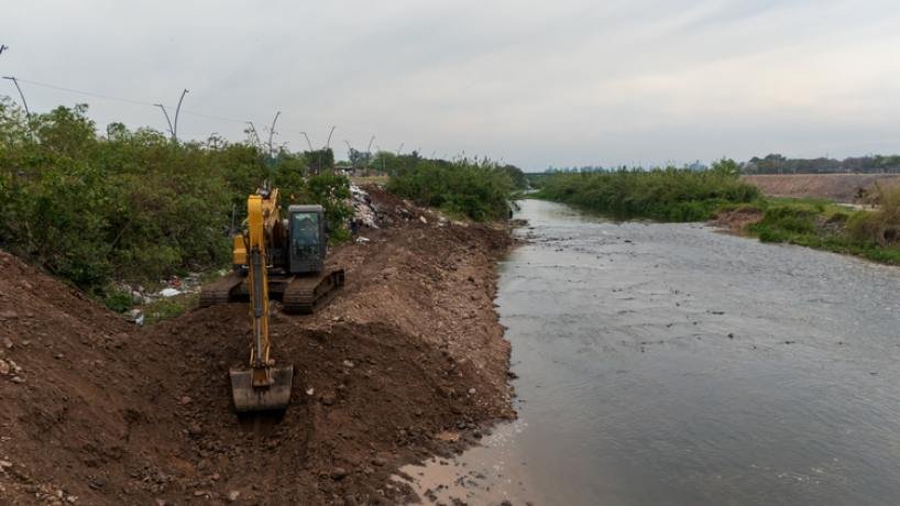 Jaldo impulsa obras hídricas en Tucumán y alerta a Tafí Viejo ante las lluvias