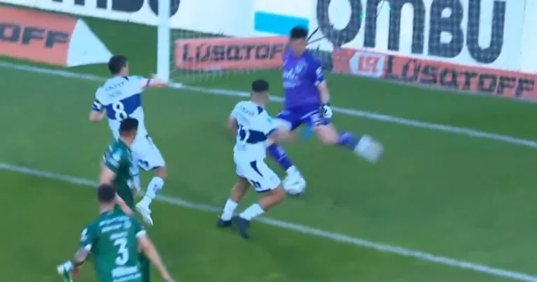 ¡Gol de panza! El insólito festejo de Nacho Fernández