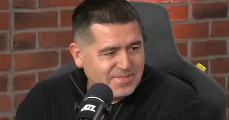 ¡Riquelme alza la voz! "No me parece bien hablar mal de un árbitro"