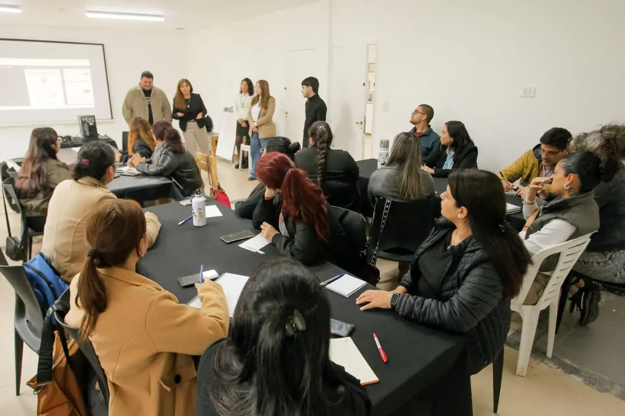 Tafí Viejo: Capacitan a municipales para optimizar servicios al vecino