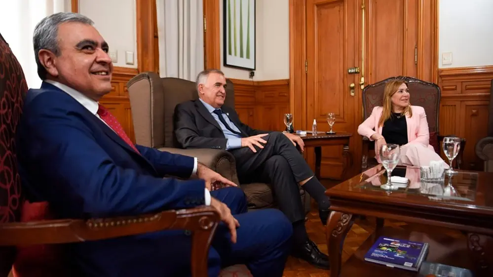 Alfaro valida la reelección de Jaldo para 2027 y descarta vallados legales